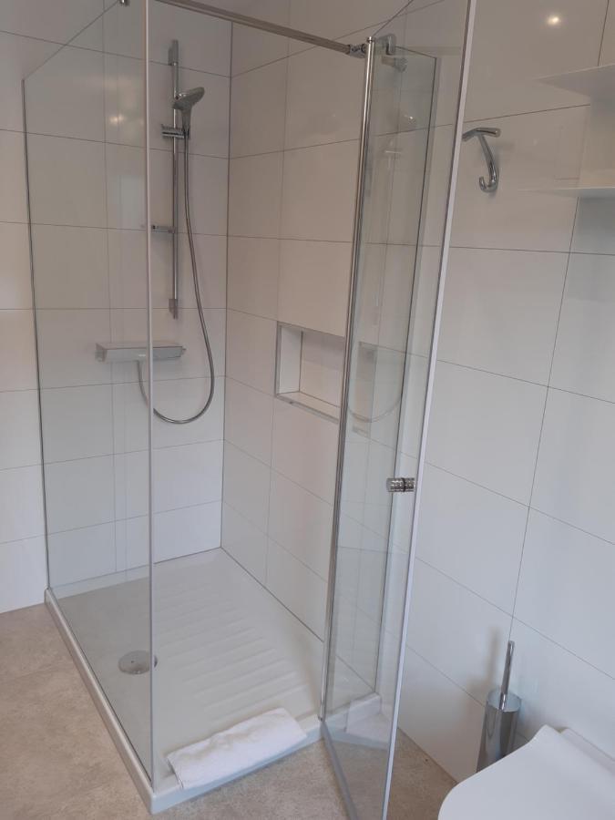 Sobe U Sirrc Bed & Breakfast Bled Bagian luar foto