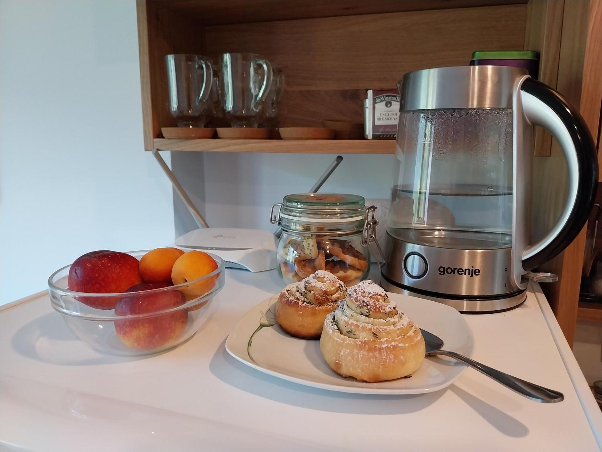 Sobe U Sirrc Bed & Breakfast Bled Bagian luar foto